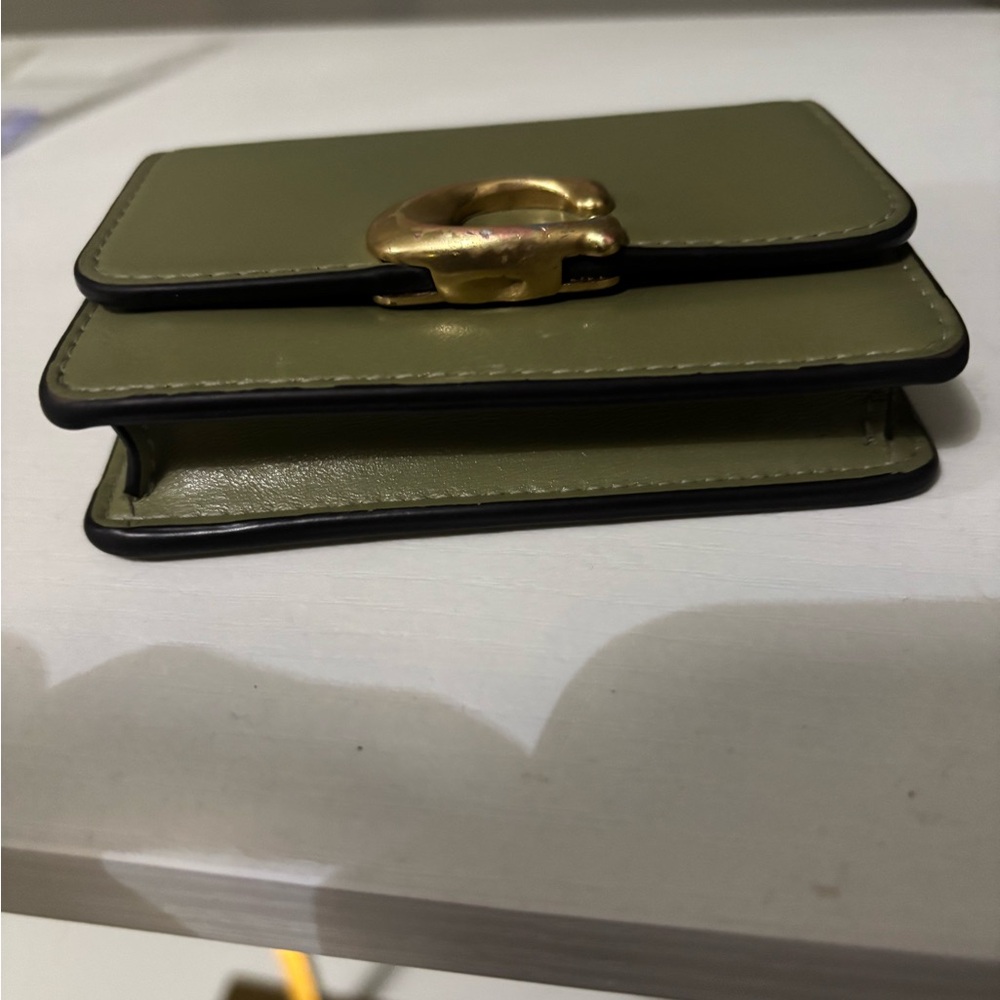 Sold

Coach Bandit Card Case - Picture 6 of 7